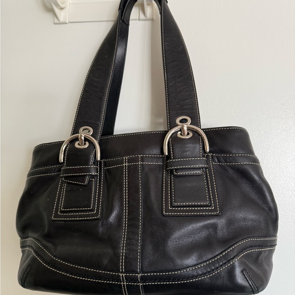 Coach purse (medium) - Picture 2 of 6